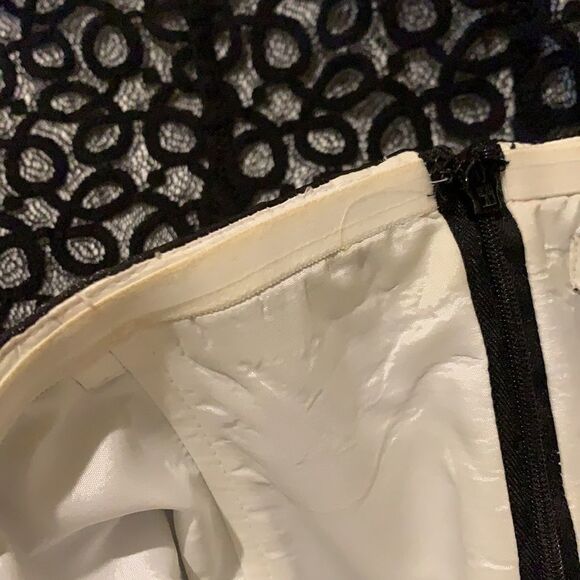 WHBM lace dress - Picture 12 of 13